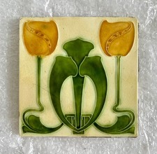 Floral Art Nouveau design by