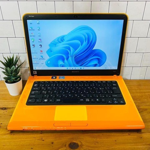 Vaio orange win11 installed - vaio,