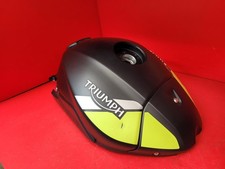 TRIUMPH SPEED TRIPLE RS 1050