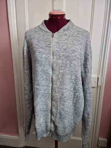 Primark grey zip up jumper - ,