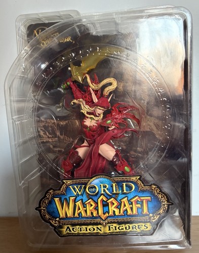 World warcraft figure - warcraft,