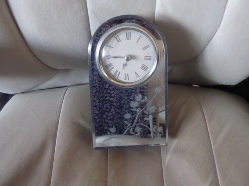 Silver colour mantle - colour,