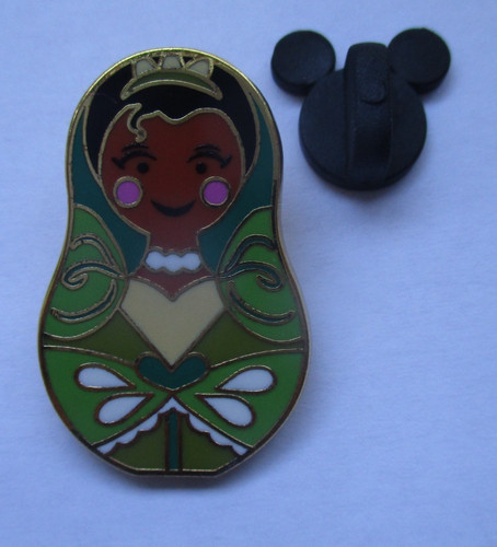 Disney pin nesting doll - pin,
