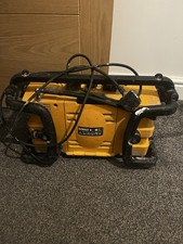 DeWalt Jobsite Radio – Heavy-Duty Worksite Stereo | Fully Working | Tough Build