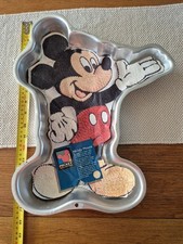 Vintage Wilton Disney Mickey Mouse Cake Tin 3D  1995