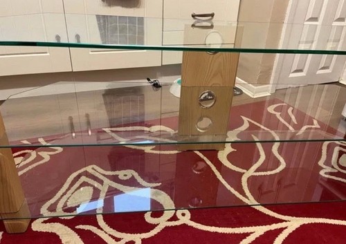 Upto stand clear - upto, 65”