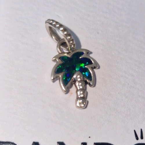 Pandora palm tree - pandora,