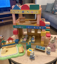 Sylvanian families Primrose nursery with accessories, sand pit & 3 x figures.