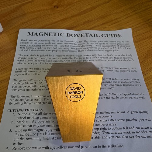 Magnetic dovetail saw - dovetail,