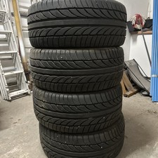 4x 235/35r19 91W accelera