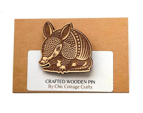 Armadillo pin engraved - pin,
