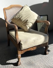 Early 20th Century Walnut Cane