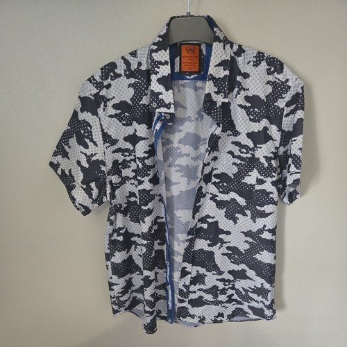 Makrom camouflage patterned