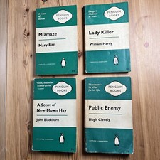Lot Of 4 vintage Penguin Crime