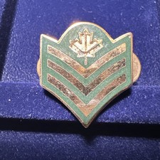 Canadian Armed Forces Sergeant Rank Insignia Double Clutch Pin Badge