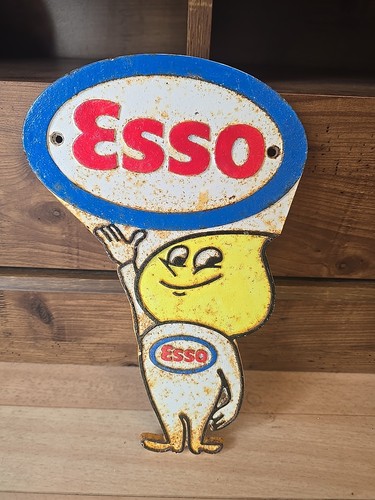 Esso garage plaque sign - plaque, cast