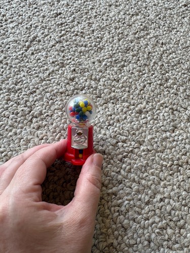 Vintage gumball machine magnet - gumball,