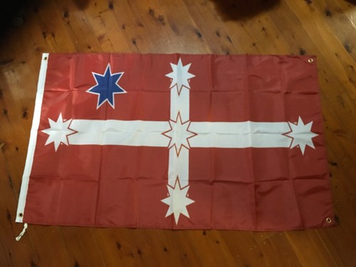 Eureka southern cross man cave - man,