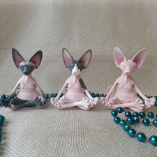 Buddha-Mode Sphynx Cat Statue