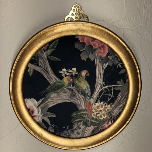 Unique round framed velvet - round, art