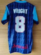 Arsenal 1994 Away L fits like