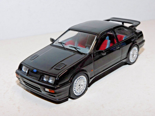 Ixo ford sierra cosworth - ford,