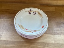 Vintage 6 Churchill Bramble