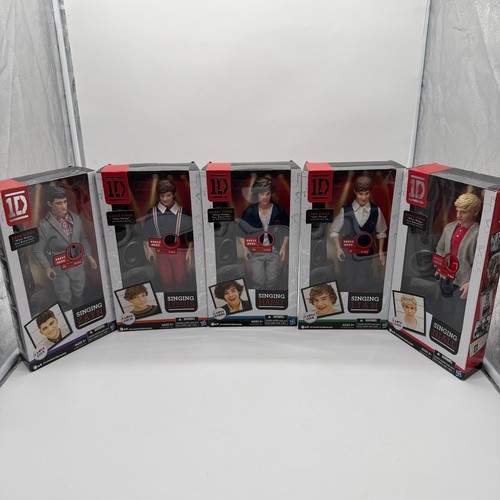 One direction singing - one, dolls