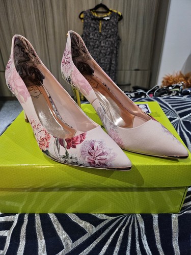 Ted baker shoes size 6 - ted,