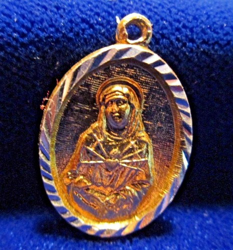 Servants mary medal hong - servants,
