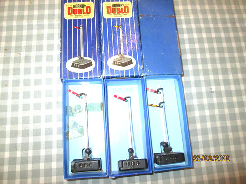 Hornby dublo gauge - x, –