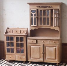 1:6 Miniature Sideboard