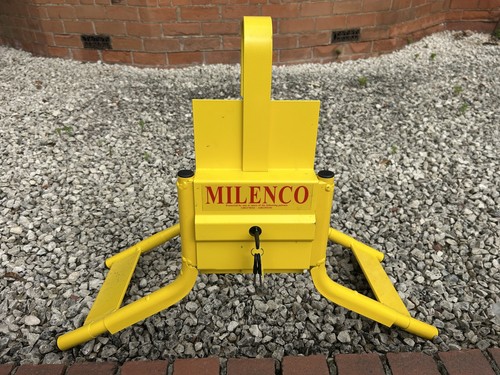 Milenco caravan trailer wheel - milenco,