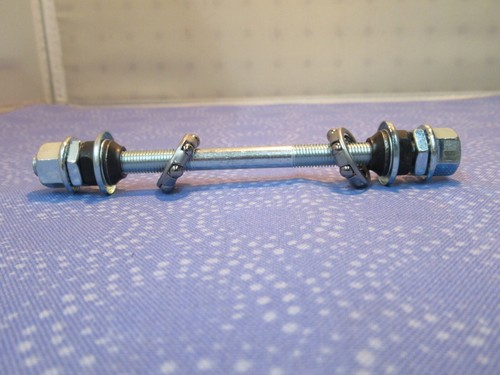 Bicycle front axle bearings - axle,,