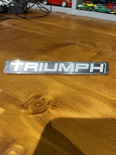 Fray triumph nameplate rear - fray,