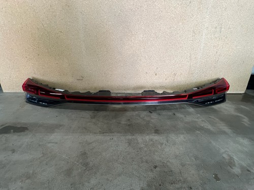 Audi tron rear led - led, center