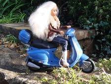 Mattel Barbie My Scene Blue