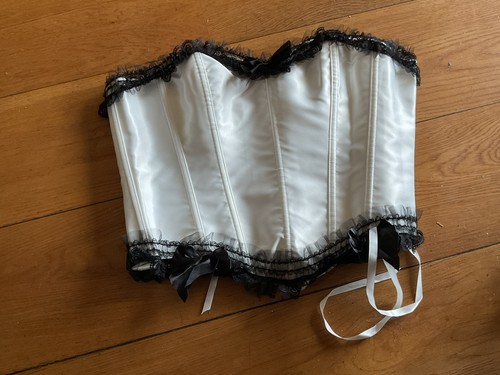 Bnwot nice overbust white - bnwot,