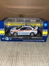 MODEL ICONS 999501 MITSUBISHI LANCER EVO X HUMBERSIDE POLICE - 567 OF 999 PIECES