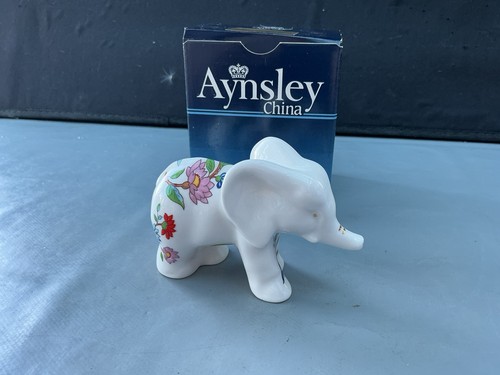Aynsley pembroke animals - pembroke,