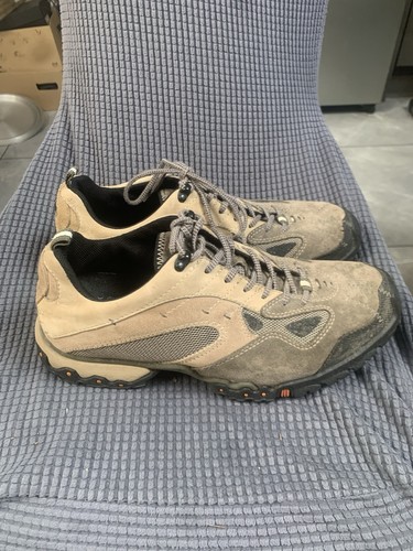 Clerks activ air tri - clerks, peak