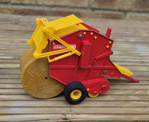 Britains farmhand 9532 - farmhand,