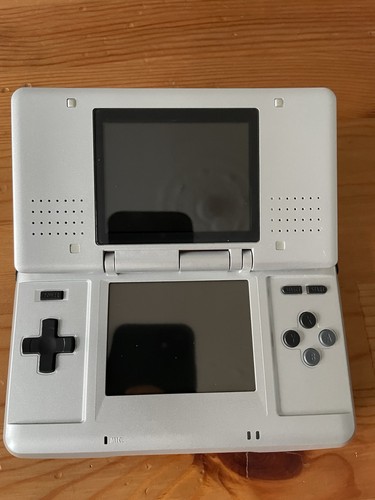 Nintendo original silver - nintendo,