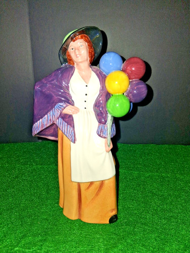 Vintage 1983 royal doulton - 1983,