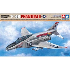 Tamiya 61121 F-4B Phantom II