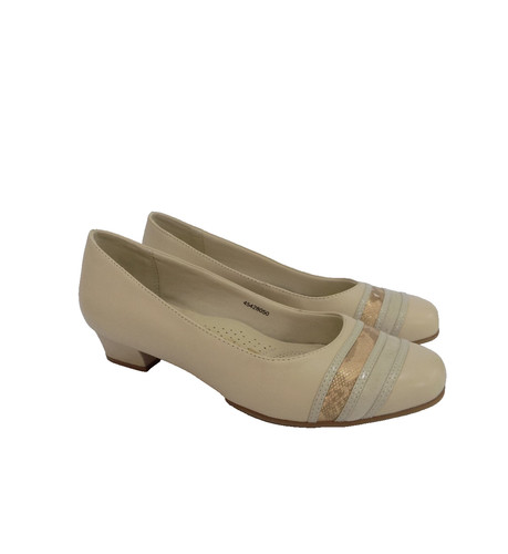 Clarks low heel - low, fit