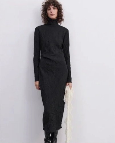 Zara long sleeve high - high, neck