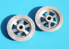 Two cast metal train wheels, 6