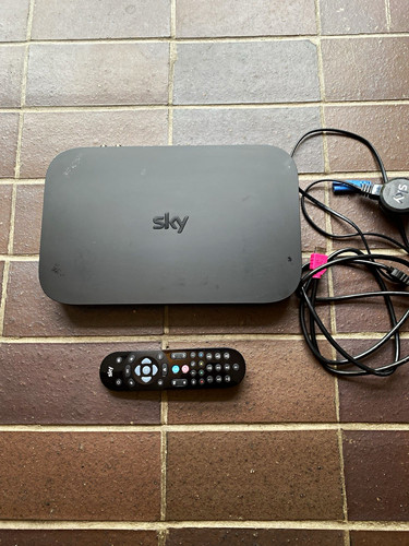 Sky es130 box digital - q,