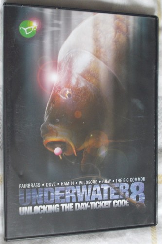 Underwater 8 - underwater, (carp)